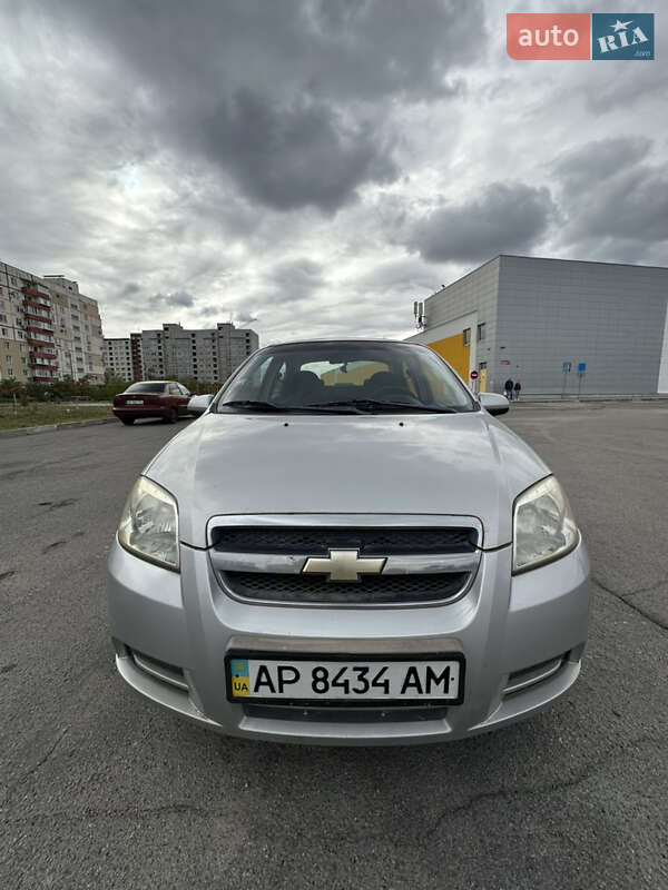 Седан Chevrolet Aveo 2006 в Запорожье