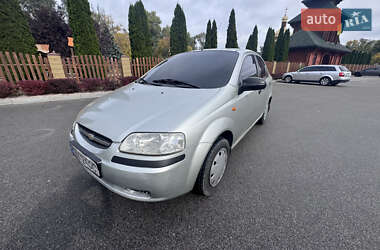 Седан Chevrolet Aveo 2005 в Днепре