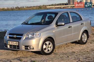 Седан Chevrolet Aveo 2011 в Миколаєві