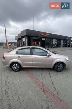 Седан Chevrolet Aveo 2008 в 