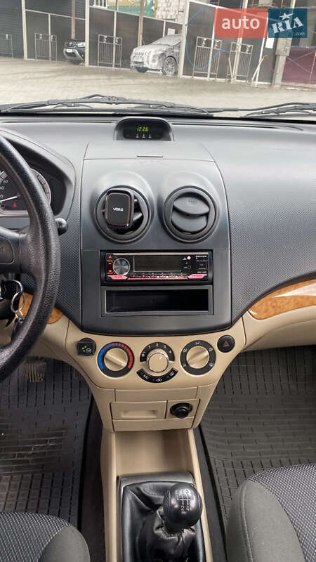 Седан Chevrolet Aveo 2008 в Тернополе