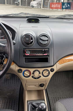 Седан Chevrolet Aveo 2008 в 