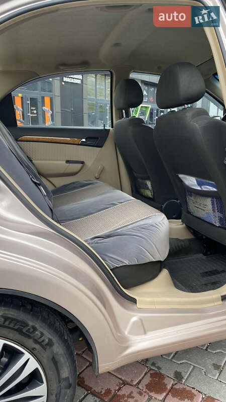 Седан Chevrolet Aveo 2008 в Тернополе