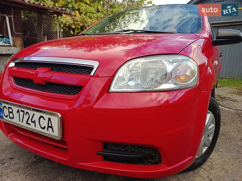 Седан Chevrolet Aveo 2006 в Ромнах