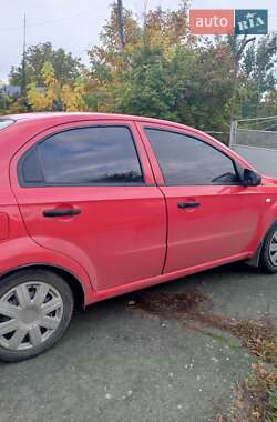 Седан Chevrolet Aveo 2008 в Умані