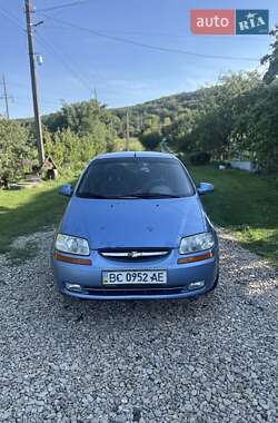 Седан Chevrolet Aveo 2005 в Львові
