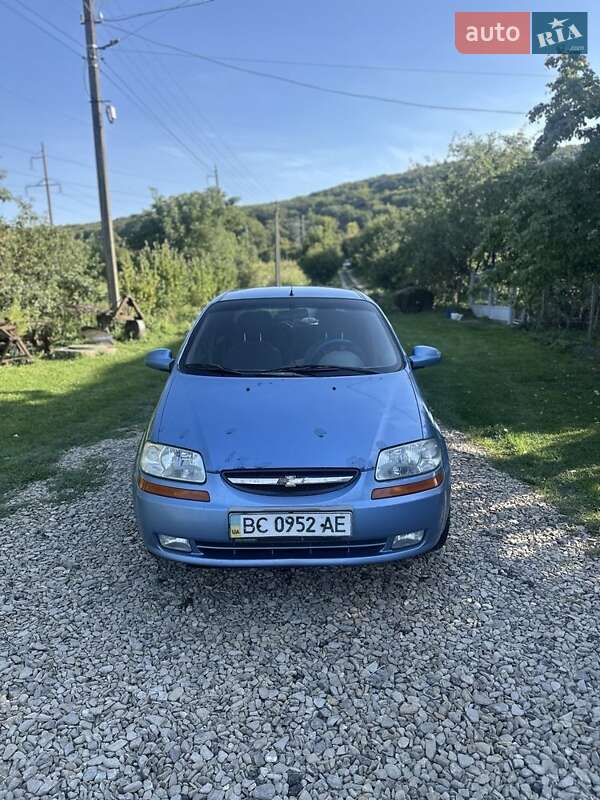 Седан Chevrolet Aveo 2005 в 