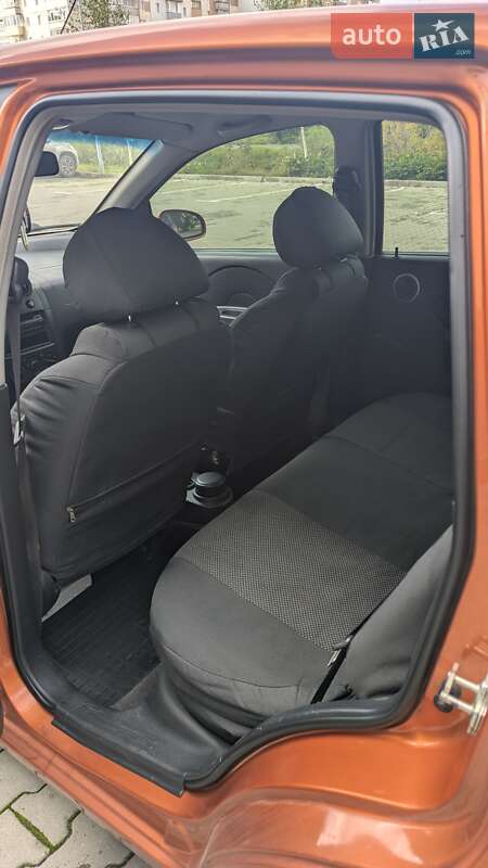 Хэтчбек Chevrolet Aveo 2007 в Хмельницком
