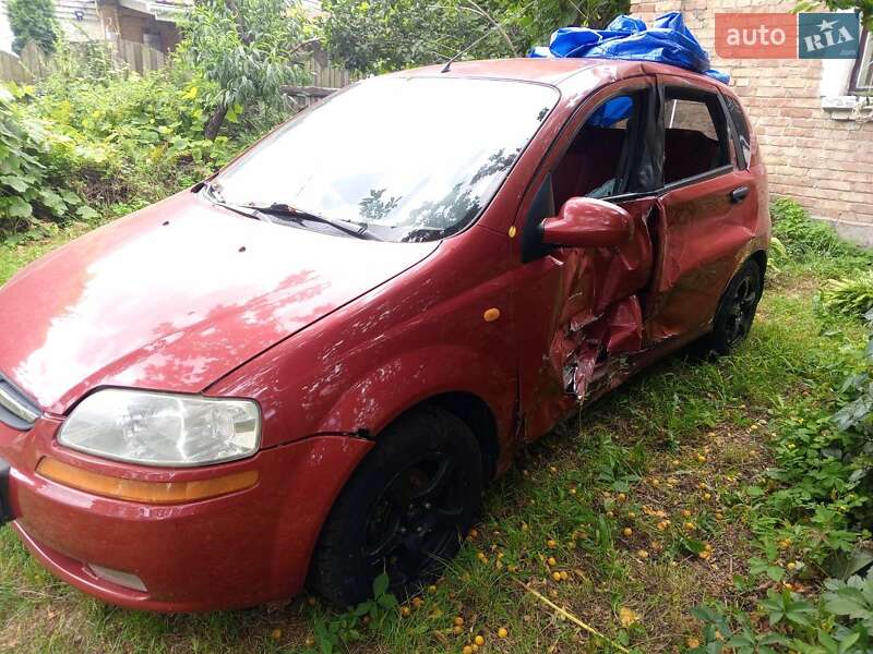 Хэтчбек Chevrolet Aveo 2005 в Киеве