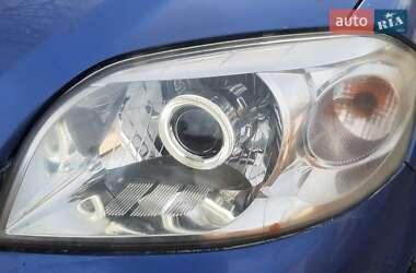 Седан Chevrolet Aveo 2009 в Кривому Розі
