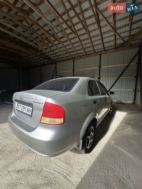 Седан Chevrolet Aveo 2004 в Рожнятові фото 4 Седан Chevrolet Aveo 2004 в Рожнятові