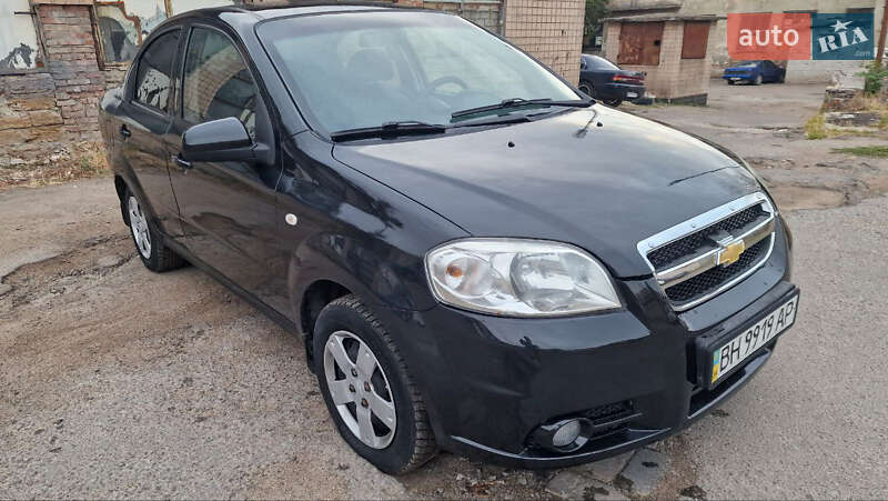 Седан Chevrolet Aveo 2006 в 