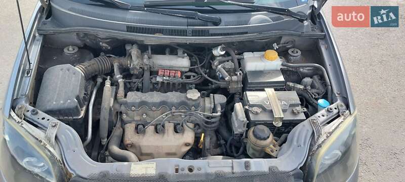 Седан Chevrolet Aveo 2006 в Одессе