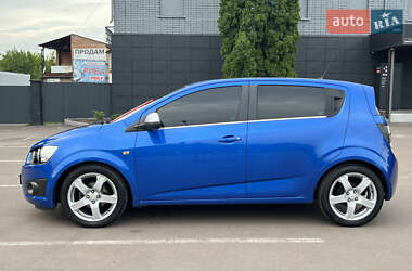 Хетчбек Chevrolet Aveo 2012 в 