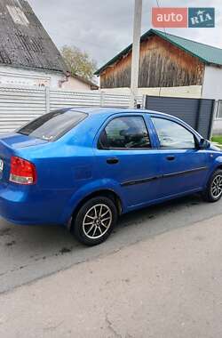 Седан Chevrolet Aveo 2005 в 