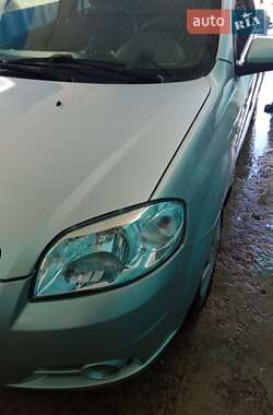 Седан Chevrolet Aveo 2008 в  фото 2 Седан Chevrolet Aveo 2008 в