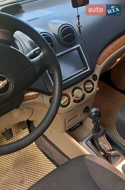 Седан Chevrolet Aveo 2008 в 