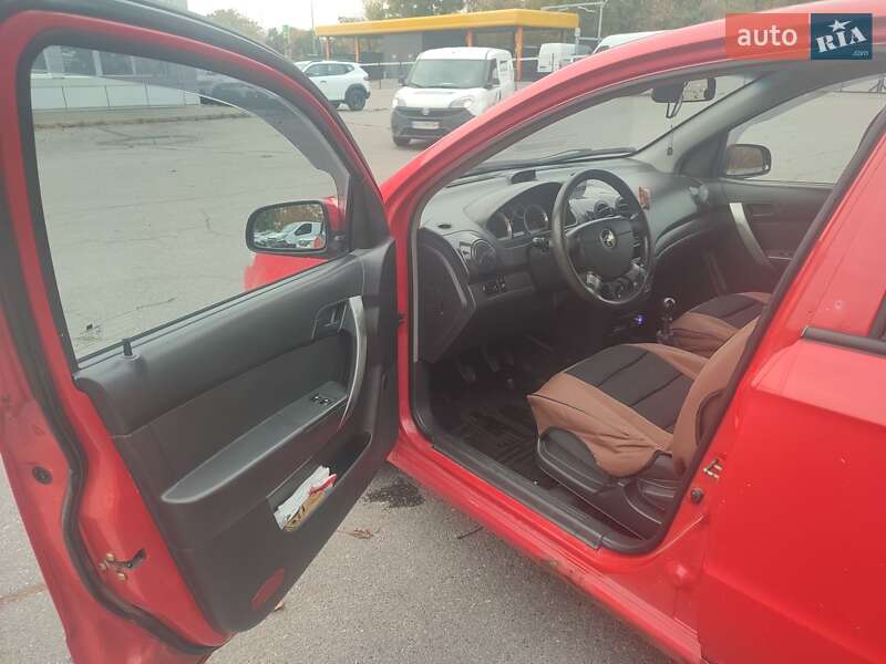 Седан Chevrolet Aveo 2006 в Харькове