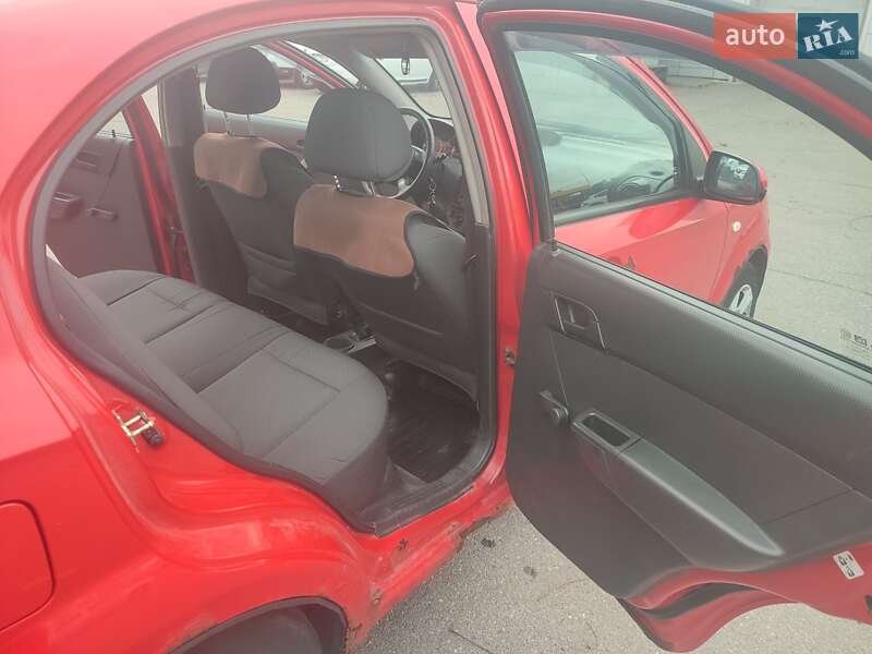 Седан Chevrolet Aveo 2006 в Харькове