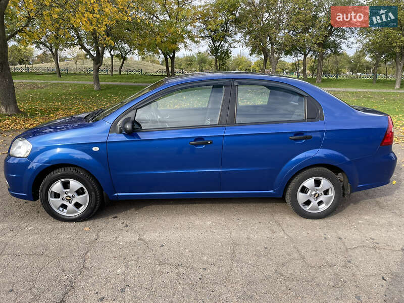 Седан Chevrolet Aveo 2007 в Березівці