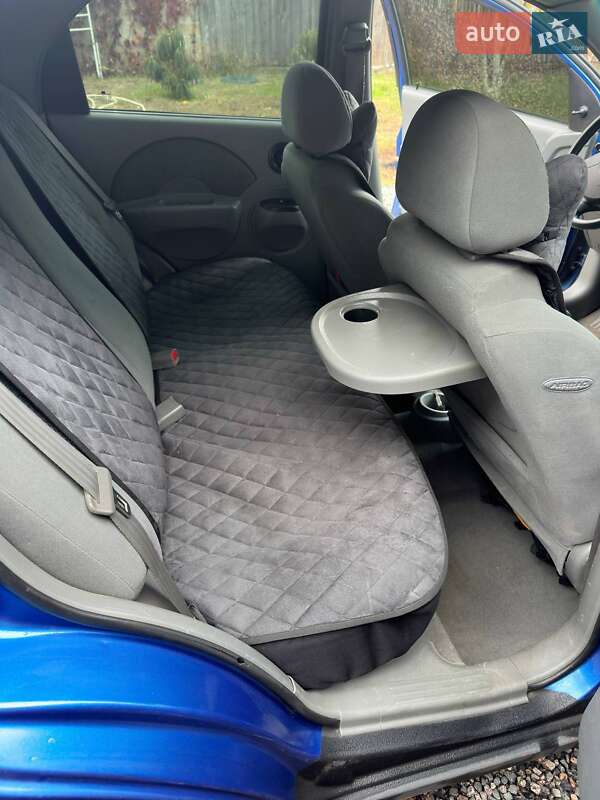 Седан Chevrolet Aveo 2005 в Киеве фото 12 Седан Chevrolet Aveo 2005 в Киеве