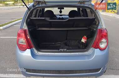Хетчбек Chevrolet Aveo 2011 в  фото 10 Хетчбек Chevrolet Aveo 2011 в