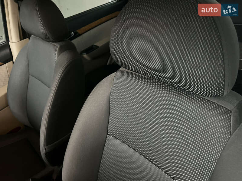 Седан Chevrolet Aveo 2008 в Синельниково