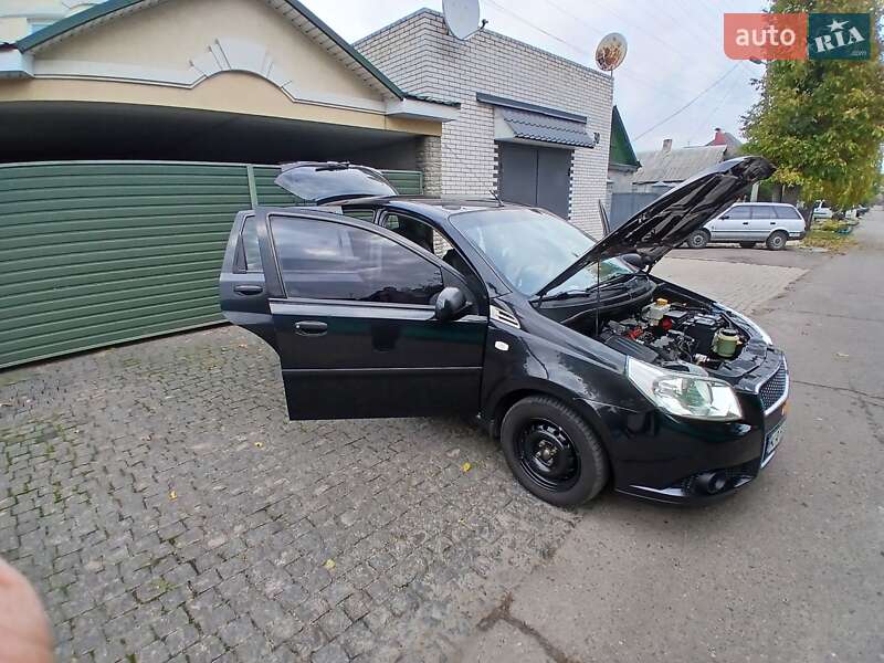 Хэтчбек Chevrolet Aveo 2011 в Черкассах фото 5 Хэтчбек Chevrolet Aveo 2011 в Черкассах