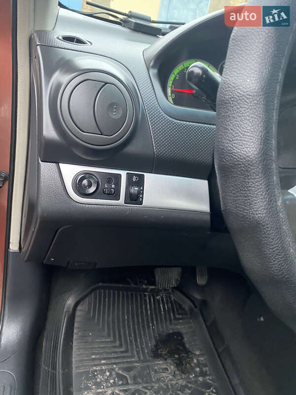 Седан Chevrolet Aveo 2011 в Софіївській Борщагівці