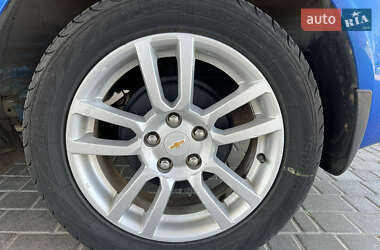 Седан Chevrolet Aveo 2012 в 