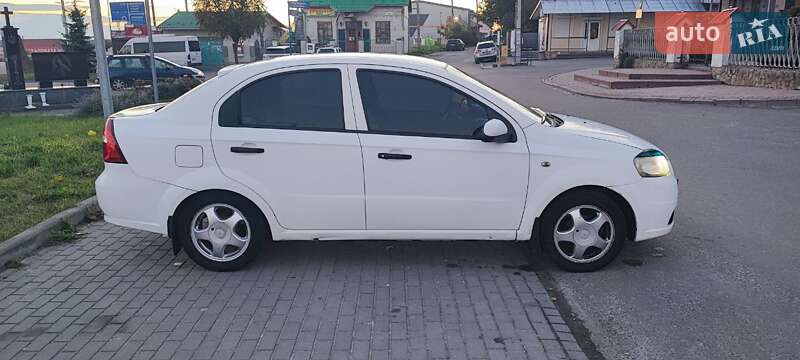 Седан Chevrolet Aveo 2006 в Львові фото 3 Седан Chevrolet Aveo 2006 в Львові