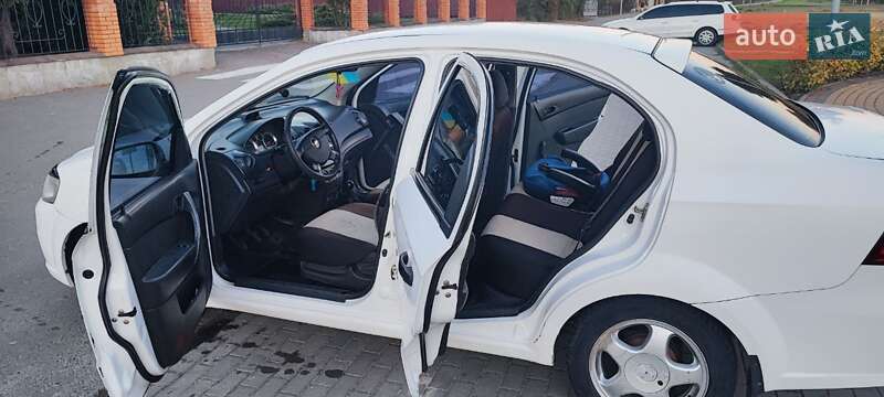 Седан Chevrolet Aveo 2006 в Львові фото 7 Седан Chevrolet Aveo 2006 в Львові