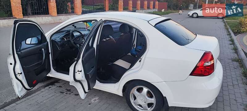 Седан Chevrolet Aveo 2006 в Львові фото 10 Седан Chevrolet Aveo 2006 в Львові