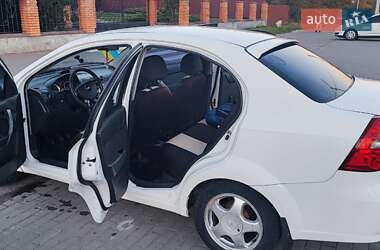 Седан Chevrolet Aveo 2006 в 