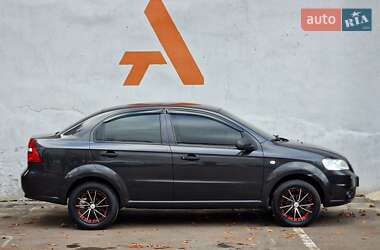 Седан Chevrolet Aveo 2011 в 