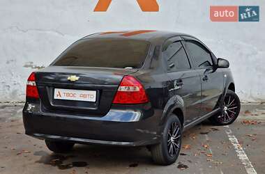 Седан Chevrolet Aveo 2011 в 