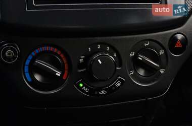 Седан Chevrolet Aveo 2011 в 