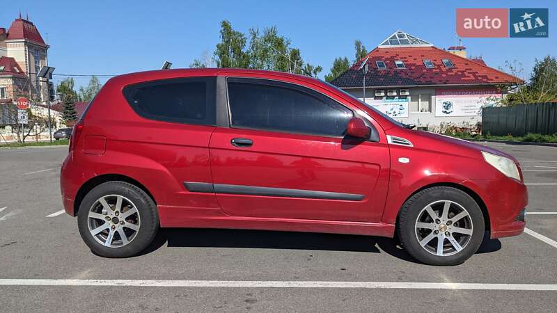 Хетчбек Chevrolet Aveo 2008 в Києві