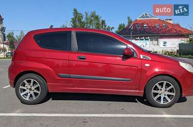 Хэтчбек Chevrolet Aveo 2008 в 