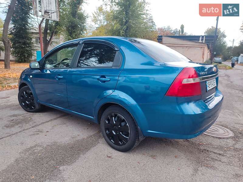 Седан Chevrolet Aveo 2008 в Дніпрі