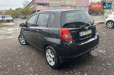 Хэтчбек Chevrolet Aveo 2009 в 