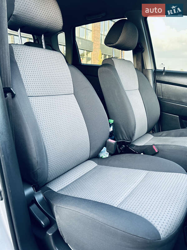 Хэтчбек Chevrolet Aveo 2008 в Виннице