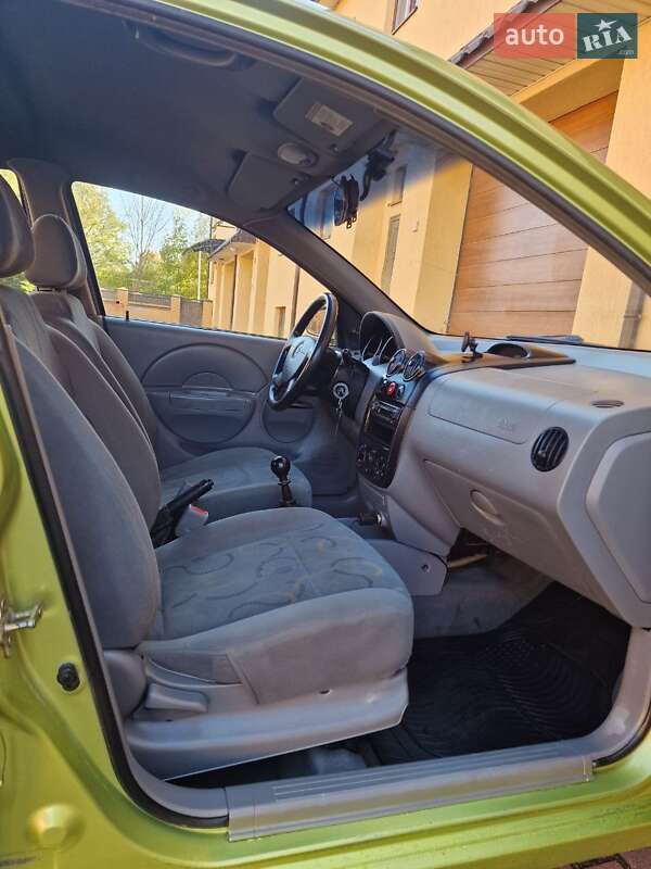 Седан Chevrolet Aveo 2004 в Стрию фото 10 Седан Chevrolet Aveo 2004 в Стрию