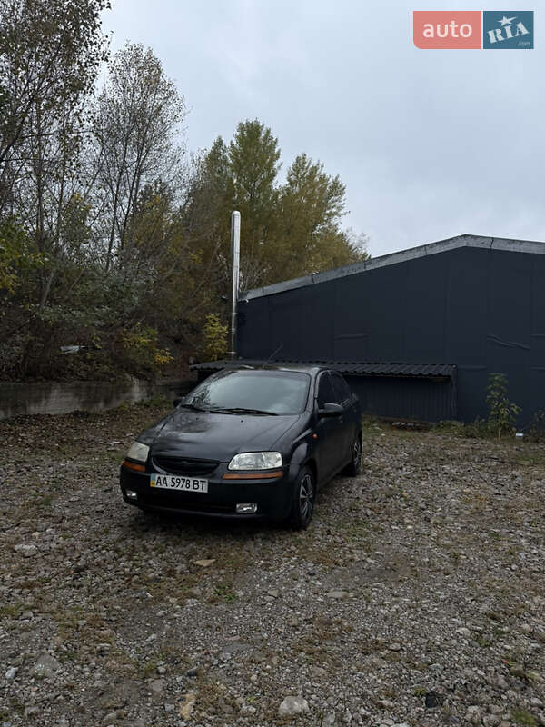 Седан Chevrolet Aveo 2005 в Киеве фото 3 Седан Chevrolet Aveo 2005 в Киеве