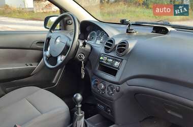 Седан Chevrolet Aveo 2007 в  фото 19 Седан Chevrolet Aveo 2007 в