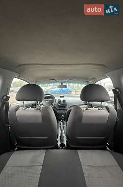 Хетчбек Chevrolet Aveo 2008 в  фото 14 Хетчбек Chevrolet Aveo 2008 в