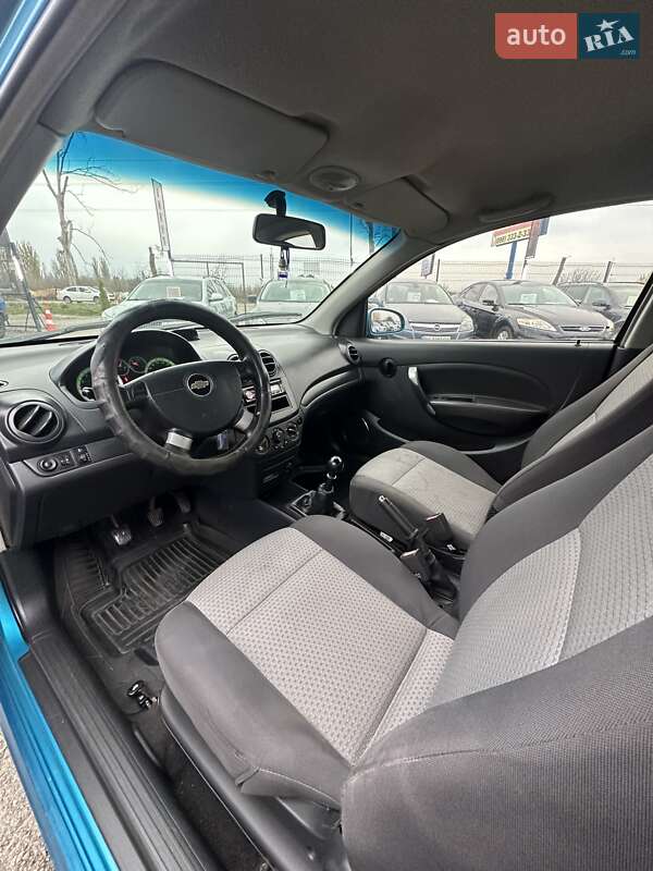 Хетчбек Chevrolet Aveo 2008 в Білогородці