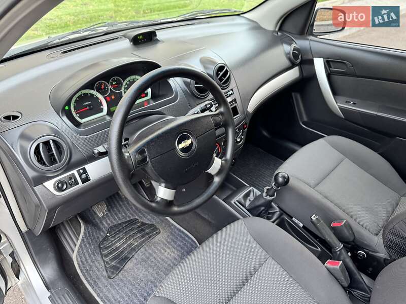 Седан Chevrolet Aveo 2007 в Миколаєві