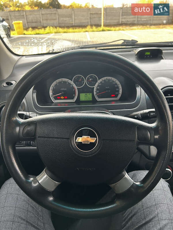 Седан Chevrolet Aveo 2008 в Павлограді