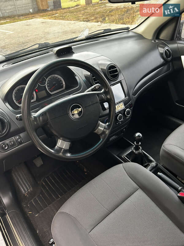 Седан Chevrolet Aveo 2008 в Павлограді